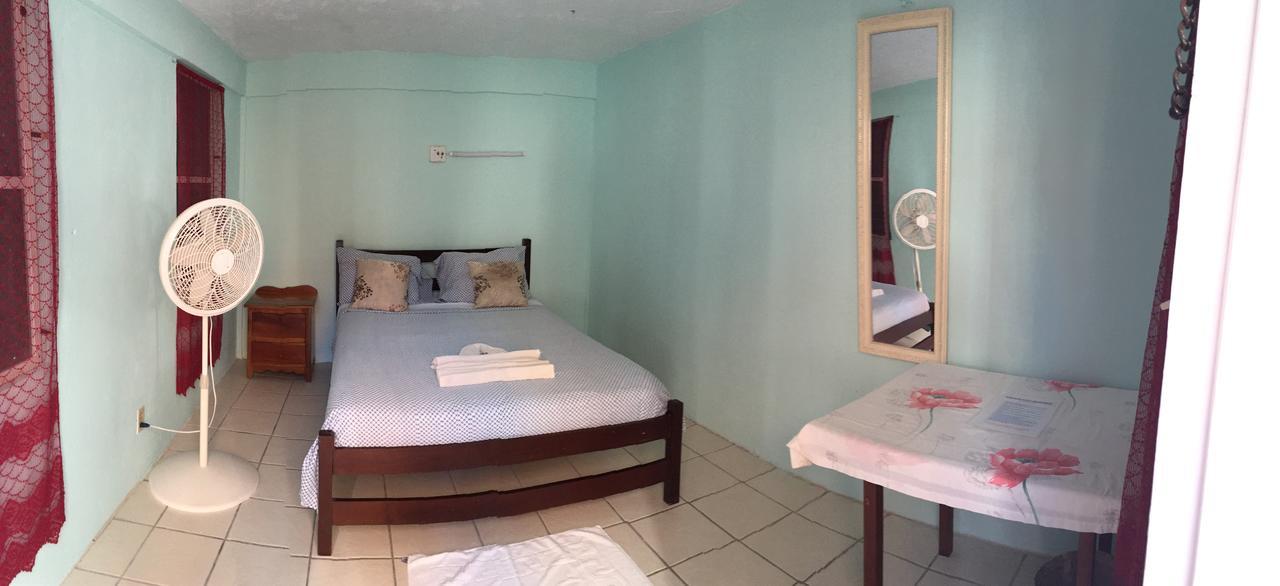 Blue Wave Guest House Caye Caulker Luaran gambar