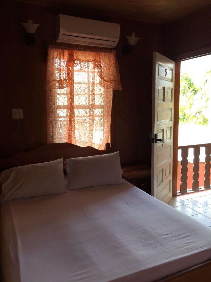 Blue Wave Guest House Caye Caulker Luaran gambar