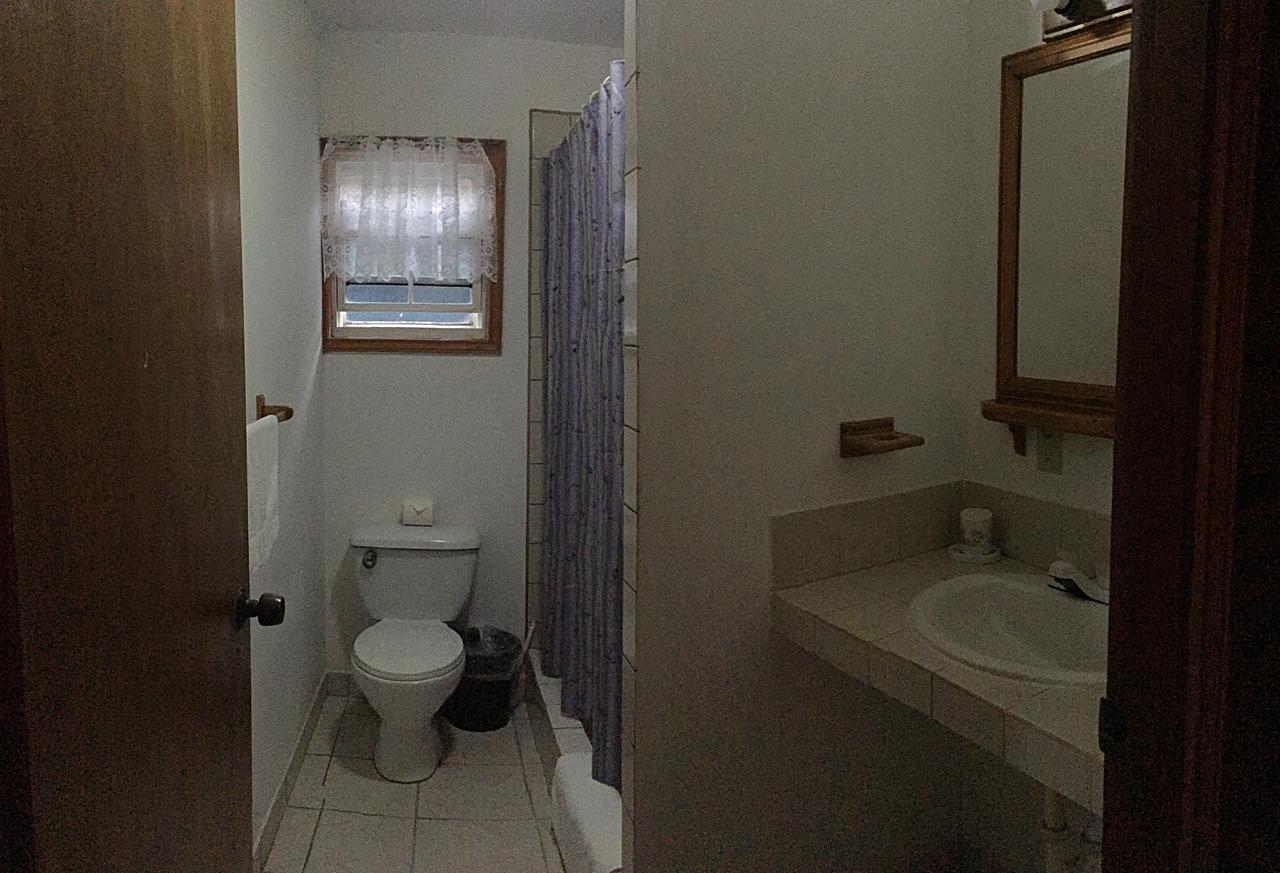 Blue Wave Guest House Caye Caulker Luaran gambar